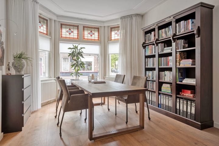 Foto 14 van Molenstraat 79