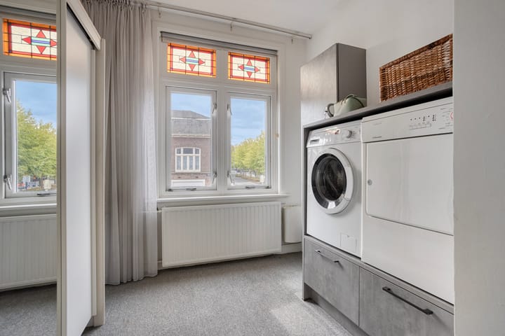 Foto 43 van Molenstraat 79