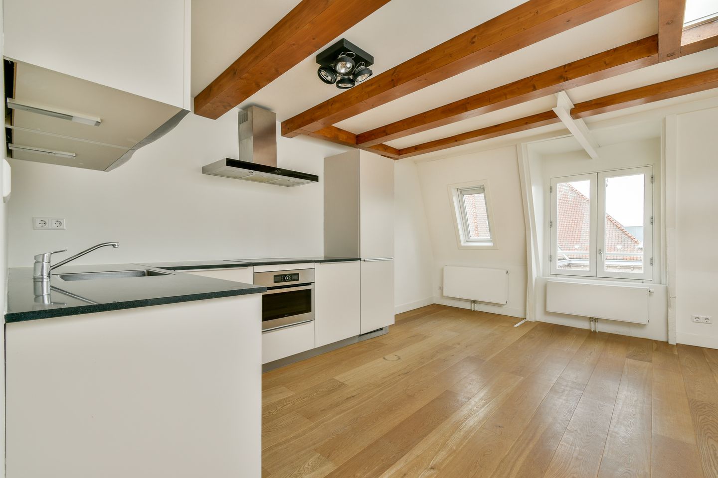 Foto 4 van Van Ostadestraat 204-4