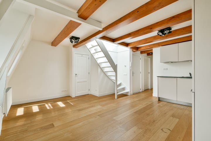 Foto 9 van Van Ostadestraat 204-4