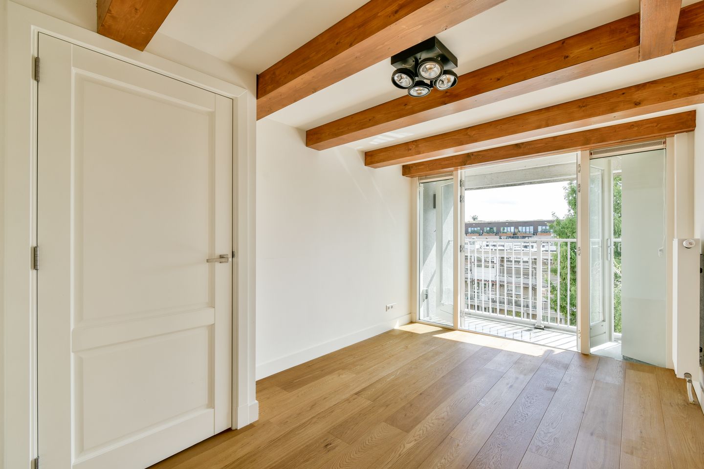 Foto 14 van Van Ostadestraat 204-4