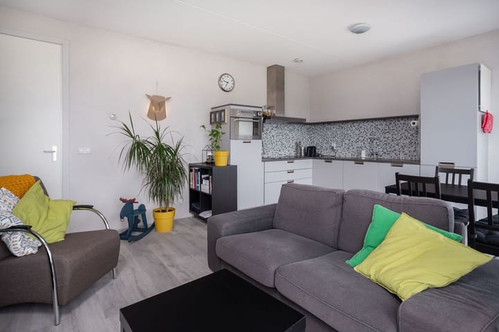 Foto 10 van Miles Davisstraat 285