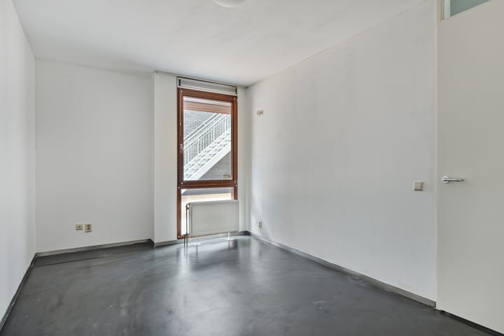 Foto 24 van Pieter Vreedeplein 134