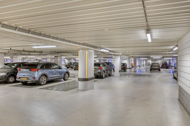 Foto 33 van Pieter Vreedeplein 134