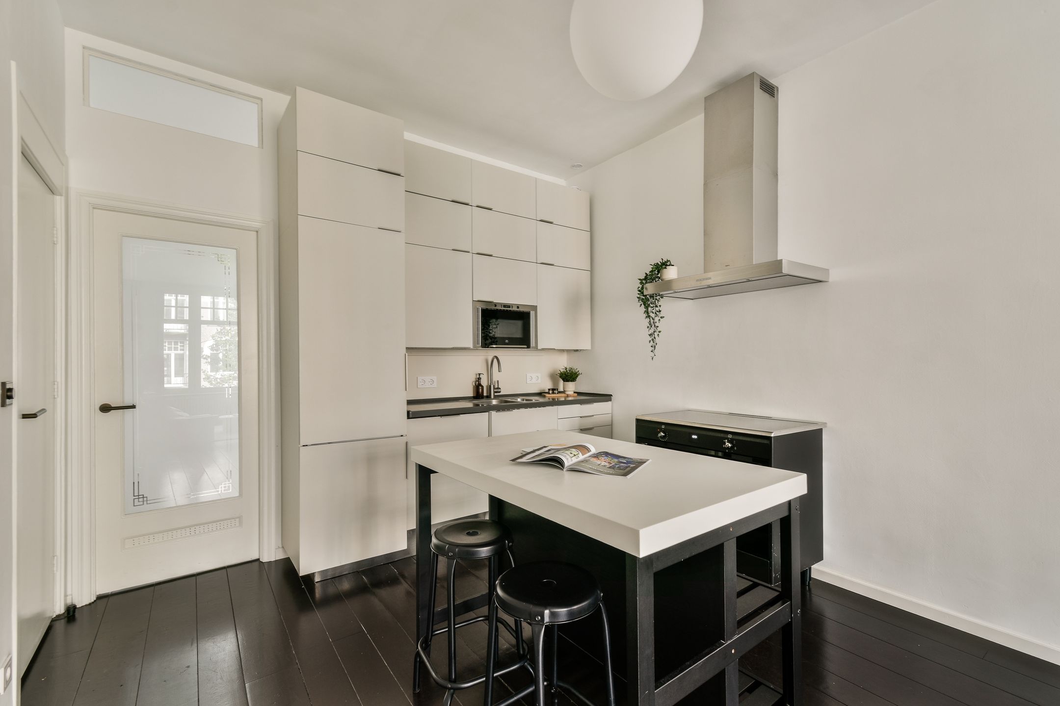 Foto 9 van Admiraal De Ruijterweg 102-2