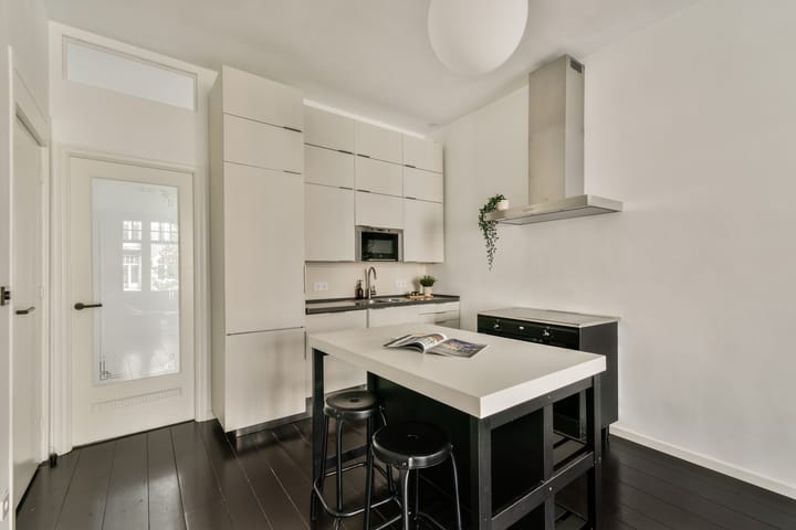 Photo 9 of Admiraal De Ruijterweg 102-2