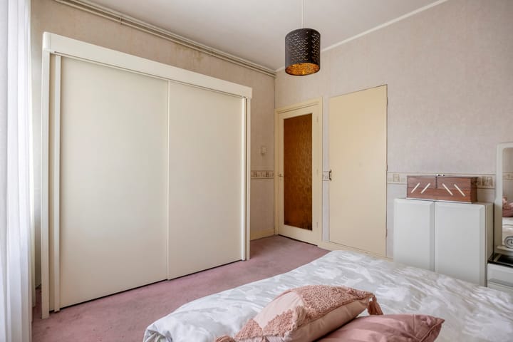 Foto 11 van Perziklaan 6