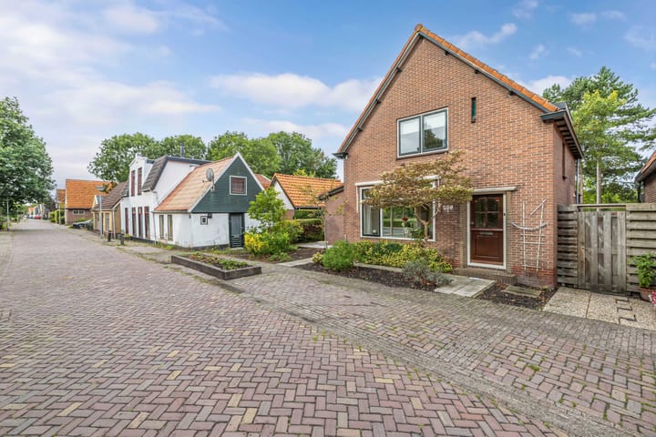 Foto 4 van Dorpsstraat 209