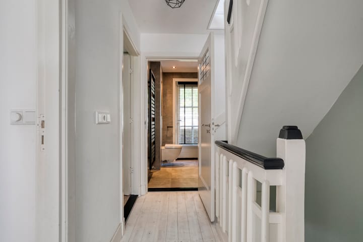 Foto 31 van Cornelis Houtmanstraat 5