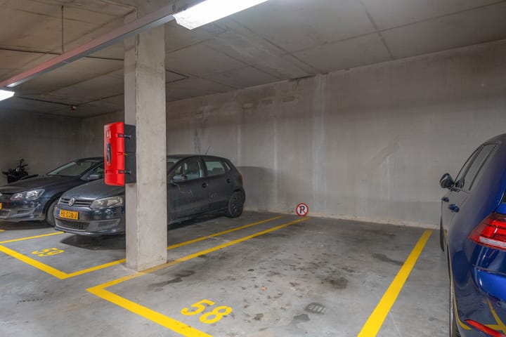 Foto 30 van Loevesteinlaan 497-C