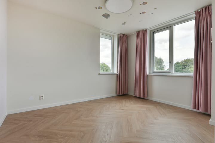 Foto 33 van Tamboer 15