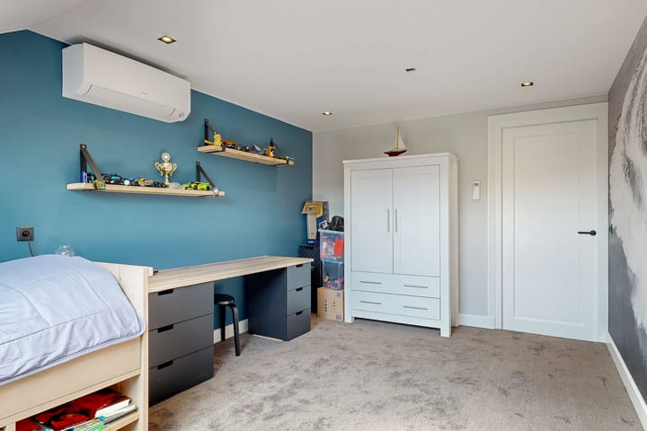 Foto 23 van Pastoor van Santestraat 33