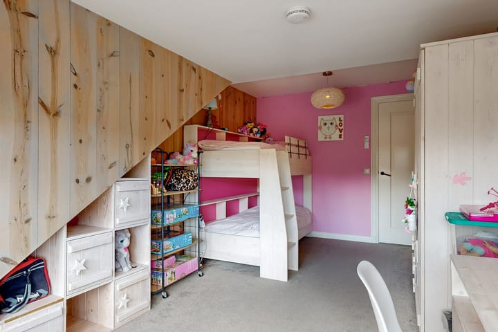 Foto 25 van Pastoor van Santestraat 33