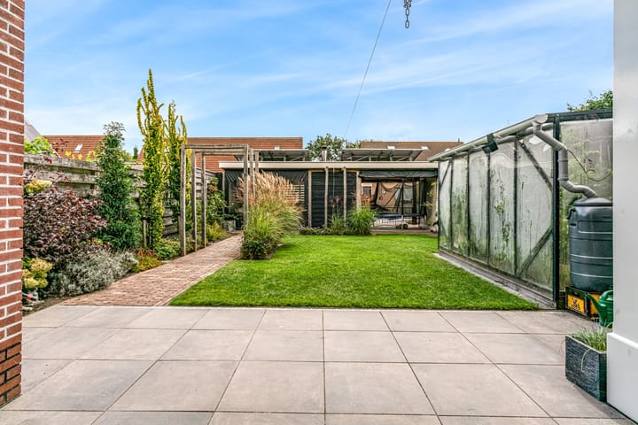 Foto 4 van Pastoor van Santestraat 33