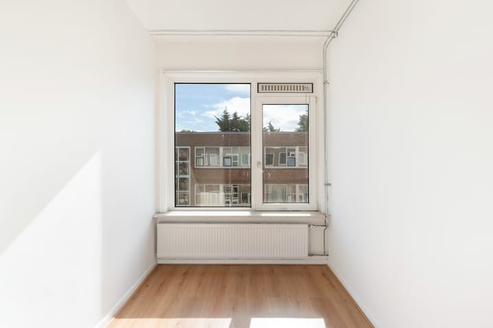 Foto 17 van Terschellingsestraat 3-C