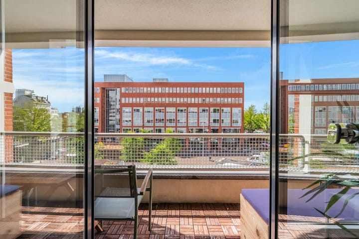 Foto 2 van Waterlooplein 5-C