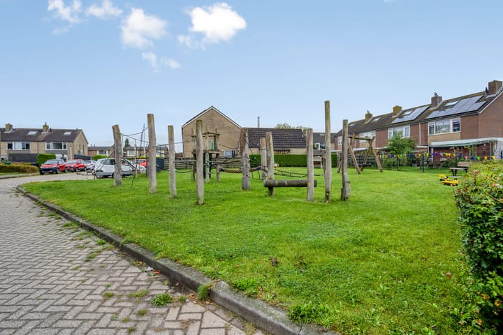 Photo 81 of Goudsbloemstraat 10