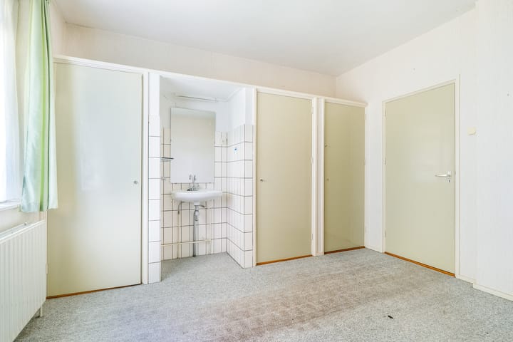 Photo 36 of Holwierderweg 1