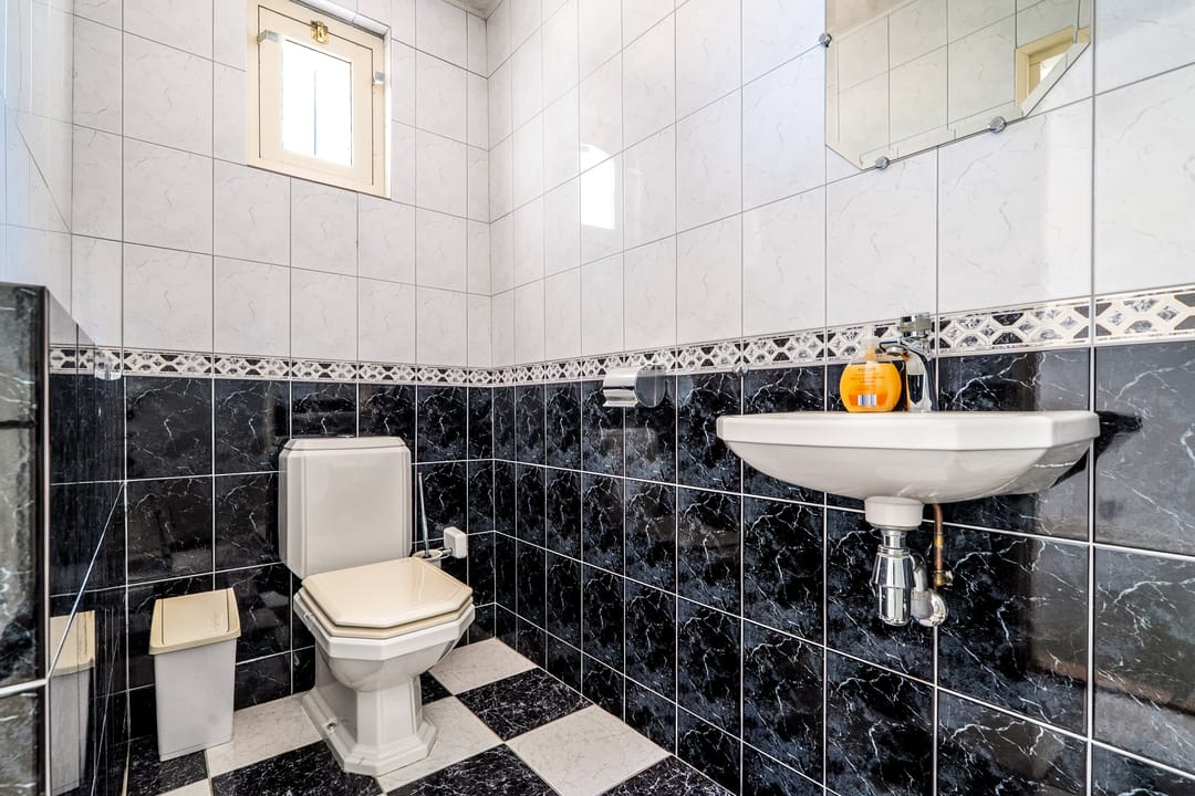 Foto 37 van Holwierderweg 1