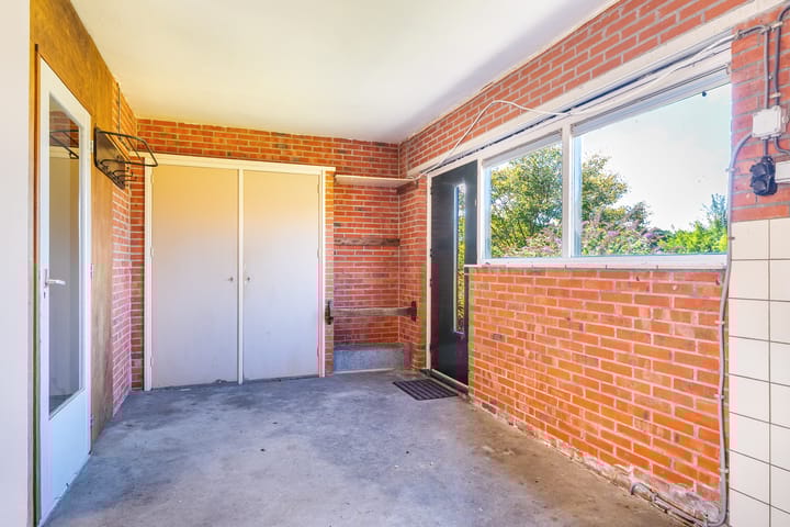 Photo 41 of Holwierderweg 1