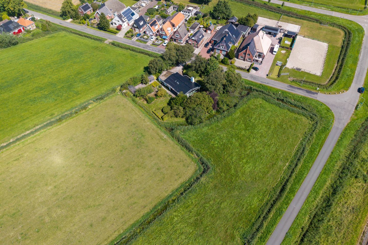 Foto 59 van Holwierderweg 1