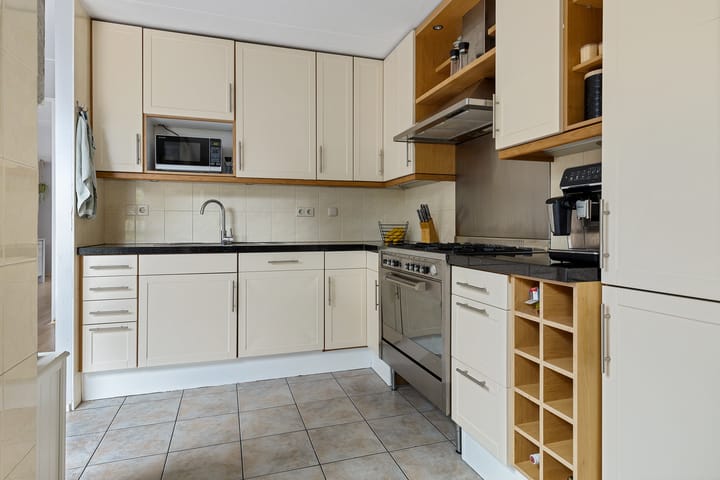 Foto 30 van Roerdompstraat 15