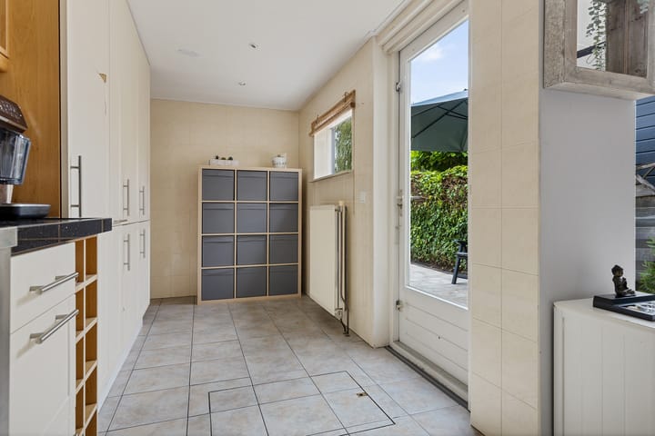 Foto 31 van Roerdompstraat 15