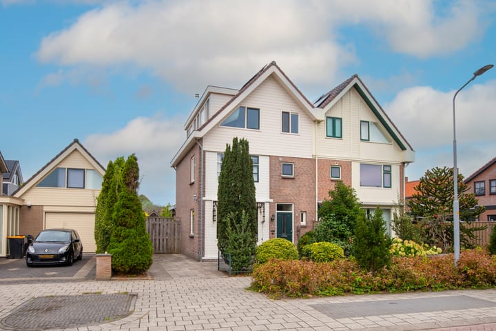 Photo 3 of A.V.H. Destreelaan 46