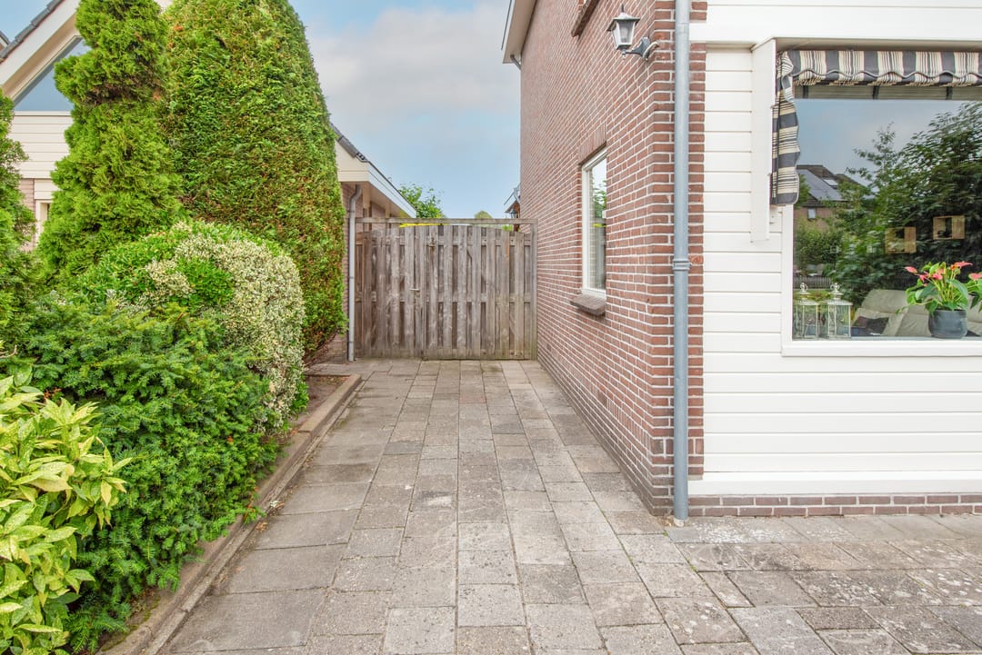 Photo 37 of A.V.H. Destreelaan 46