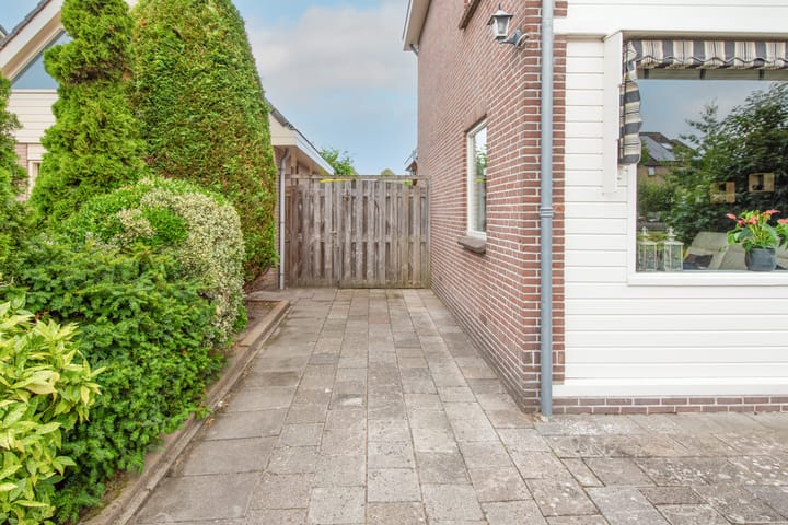 Photo 37 of A.V.H. Destreelaan 46