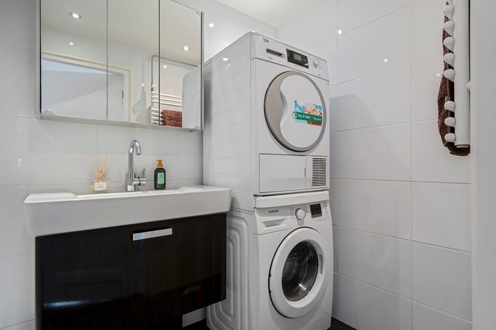 Foto 24 van Maassluisstraat 408