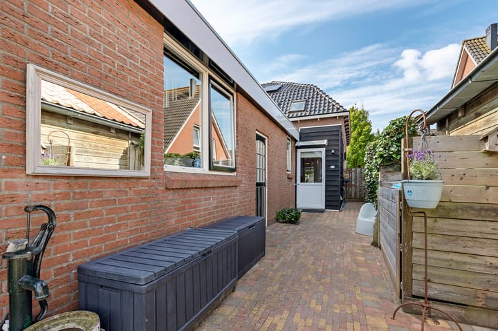 Foto 42 van Pompstraat 8