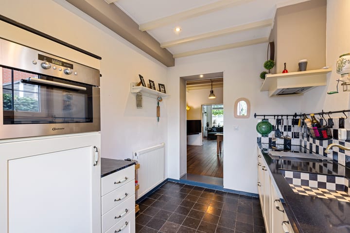 Foto 21 van Pompstraat 8