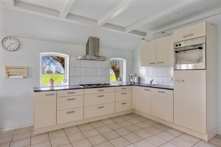 Foto 9 van van der Looswei 36