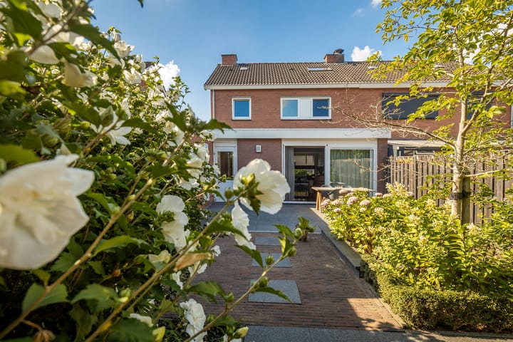 Foto 4 van Meexstraat 12