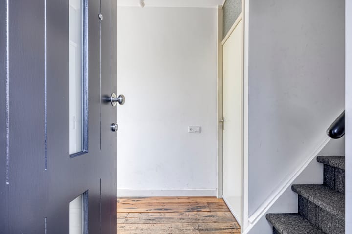 Foto 5 van Hellevoetsluisstraat 30