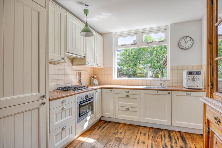 Foto 14 van Hellevoetsluisstraat 30