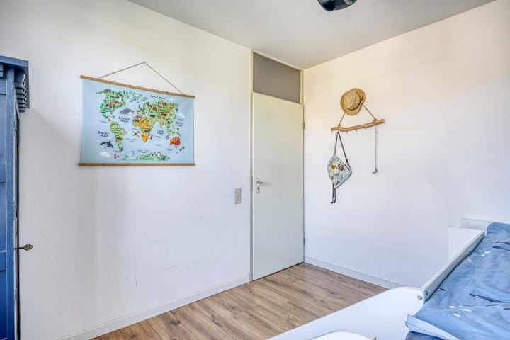 Foto 29 van Hellevoetsluisstraat 30