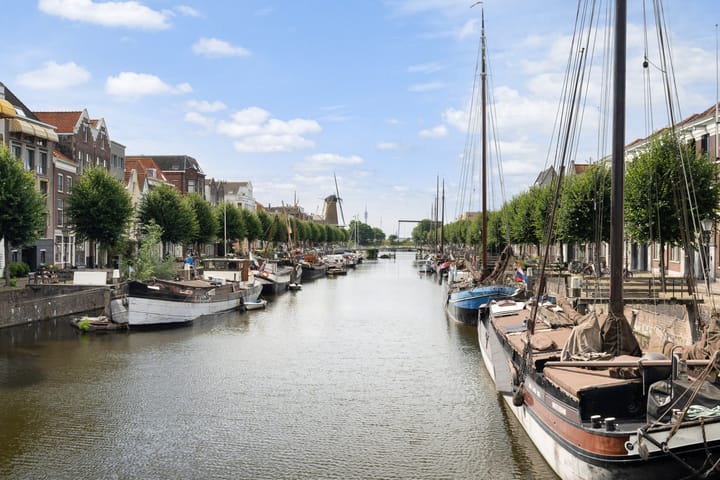 Foto 46 van Rochussenstraat 403