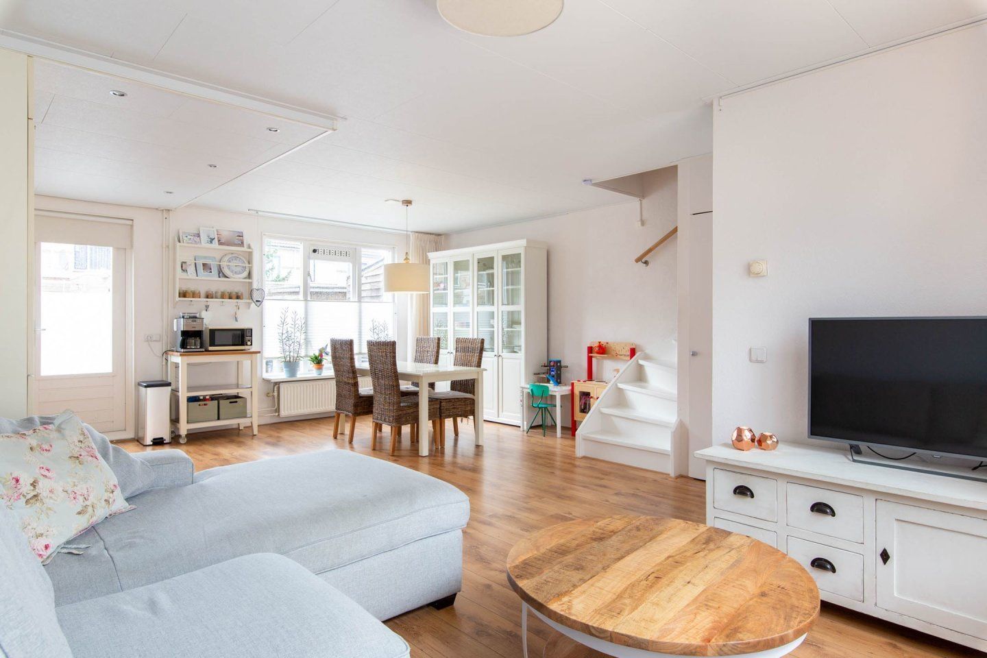 Foto 4 van Rhônestraat 26