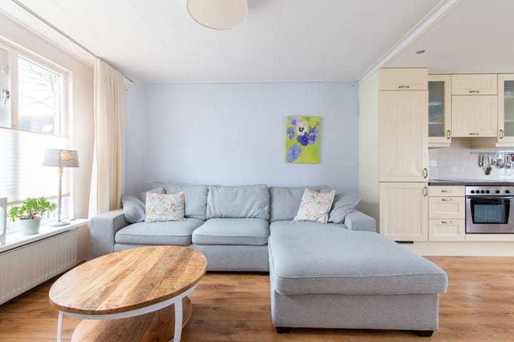 Photo 5 of Rhônestraat 26