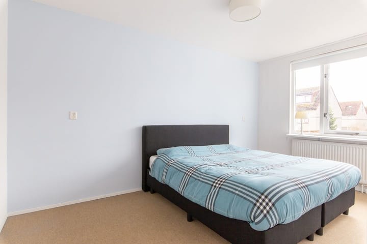 Foto 13 van Rhônestraat 26