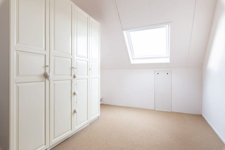 Foto 19 van Rhônestraat 26