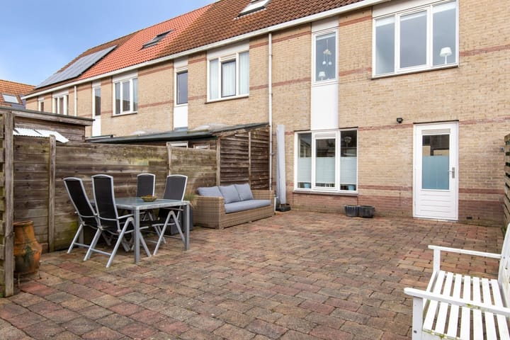 Foto 23 van Rhônestraat 26