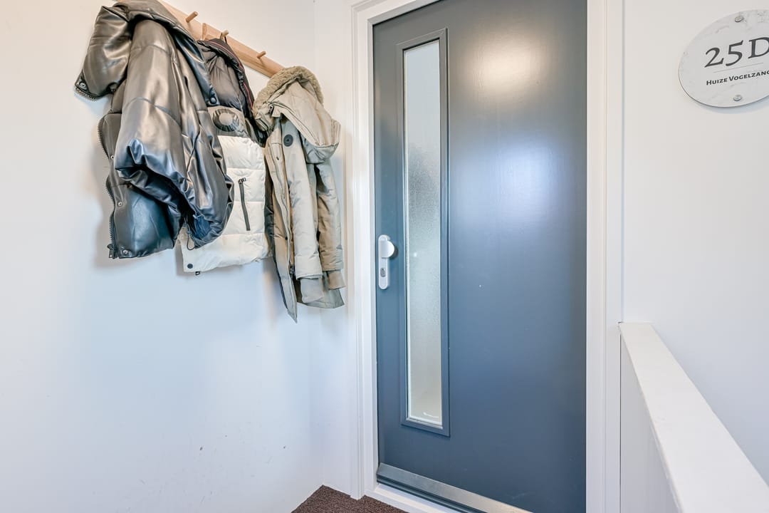 Photo 13 of Brugstraat 25-D