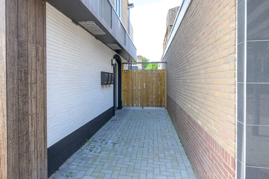 Photo 7 of Brugstraat 25-D