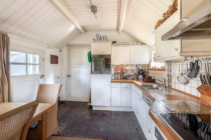 Foto 16 van Oude Postelseweg 15