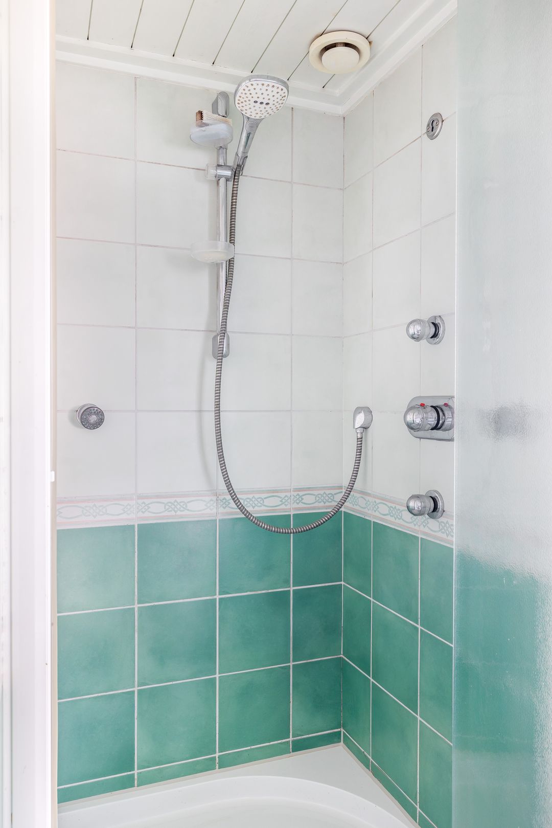 Foto 28 van Oude Postelseweg 15