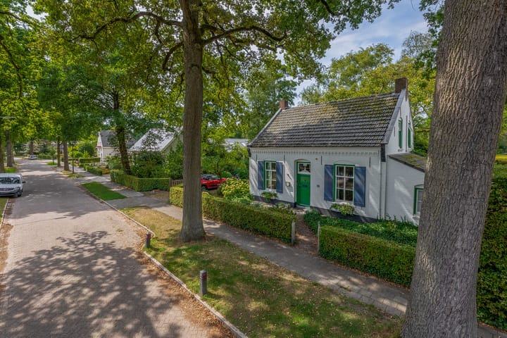 Foto 45 van Oude Postelseweg 15