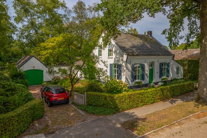 Foto 46 van Oude Postelseweg 15